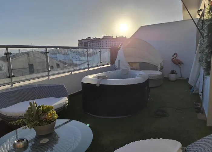 Atico Rilque, Apartamentos Independientes Con Jacuzzi Privado Y Terraza En Ronda